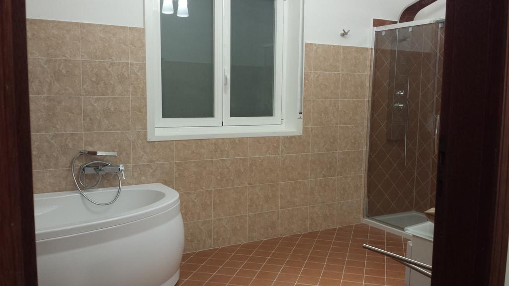 Peri Peri Holiday Home - Siracusa Solarino Exterior photo
